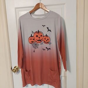 Halloween White Orange Ombre Pumpkin Graphic Long Sleeve Oversized Top Sz Small